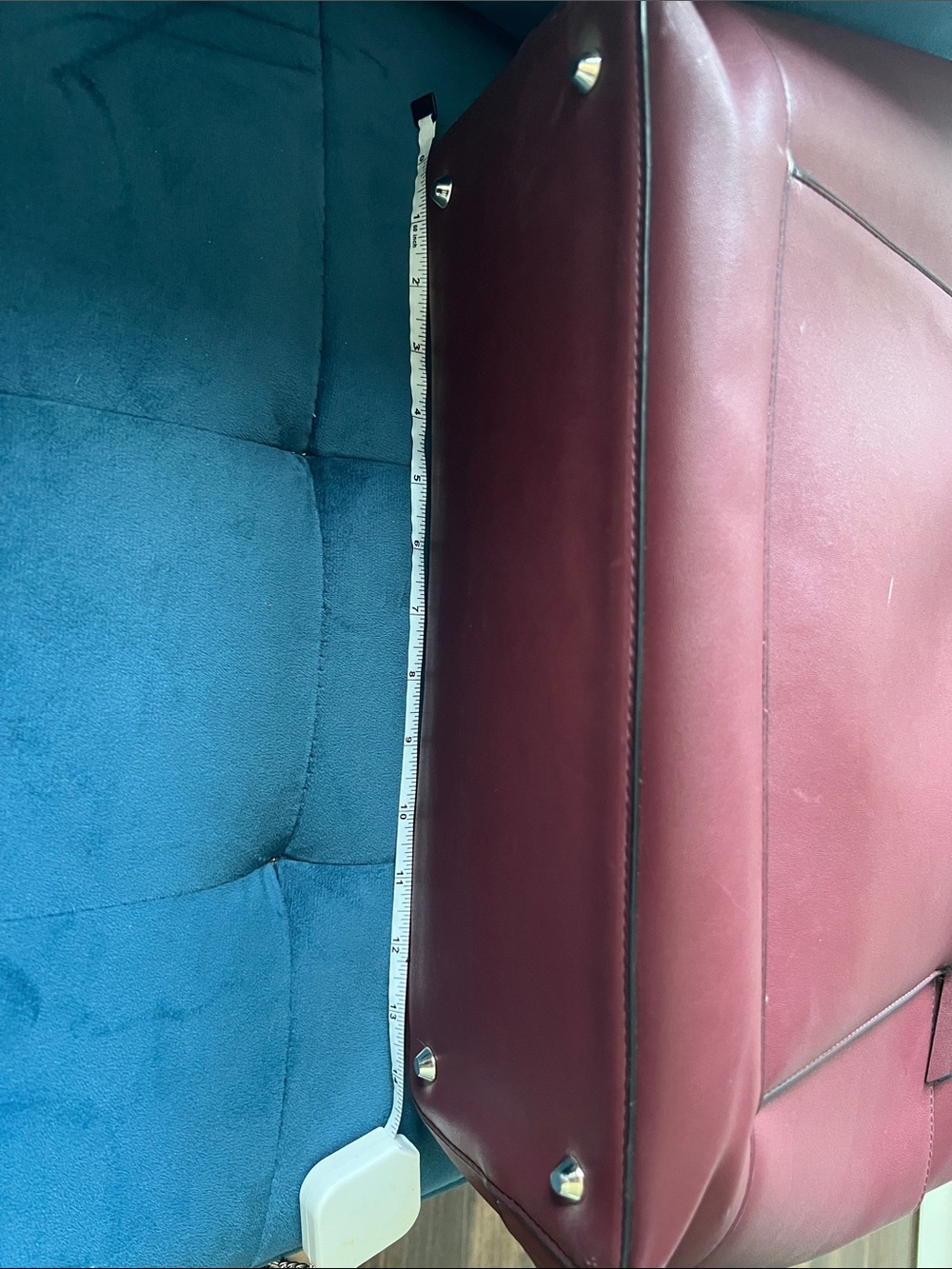 Roots Burgundy Leather Tote - Picture 4 of 4